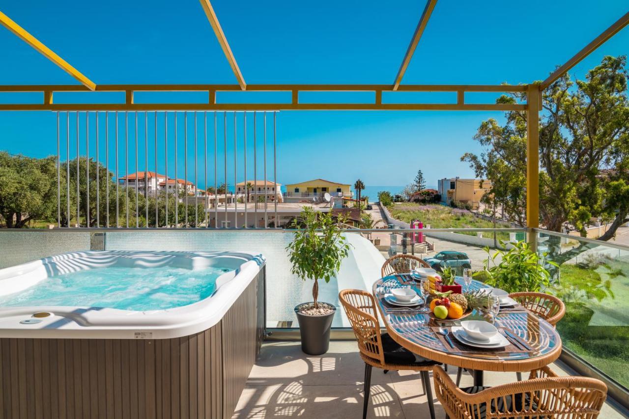 Aphrodite & - 140m From The Beach, By Zantewize Aparthotel Alykes (Zakynthos)