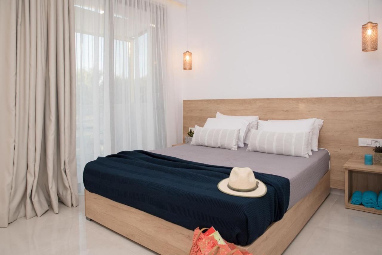 Aparthotel Aphrodite & - 140m From The Beach, By Zantewize 2*