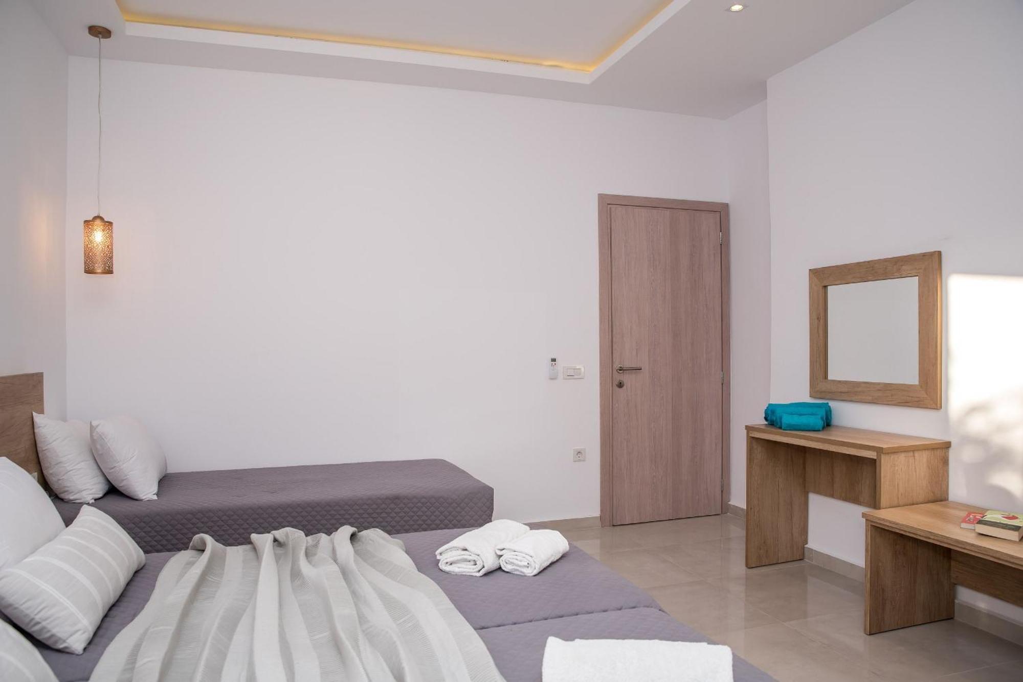 Aphrodite & - 140m From The Beach, By Zantewize Aparthotel 2*
