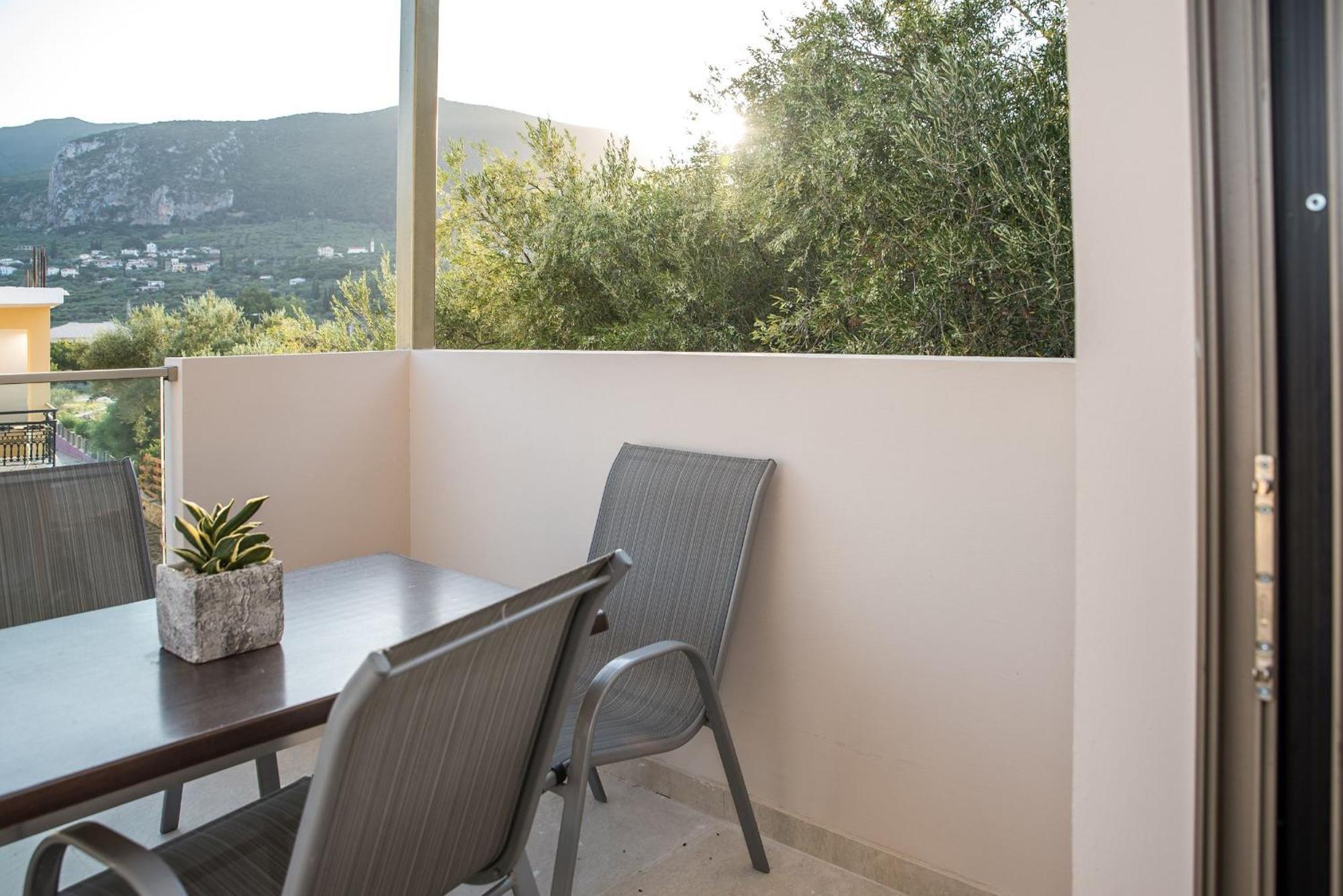 Aparthotel Aphrodite & - 140m From The Beach, By Zantewize Alykes (Zakynthos)