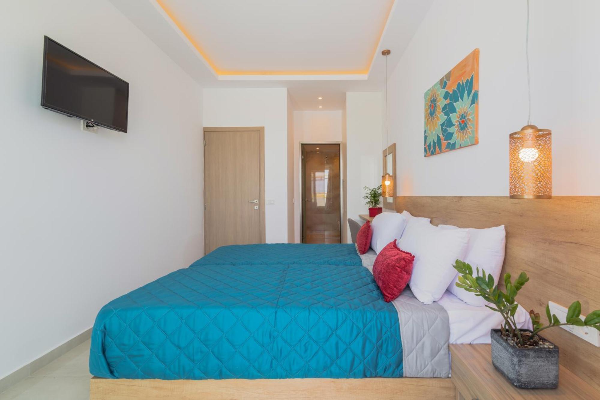 Aparthotel Aphrodite & - 140m From The Beach, By Zantewize