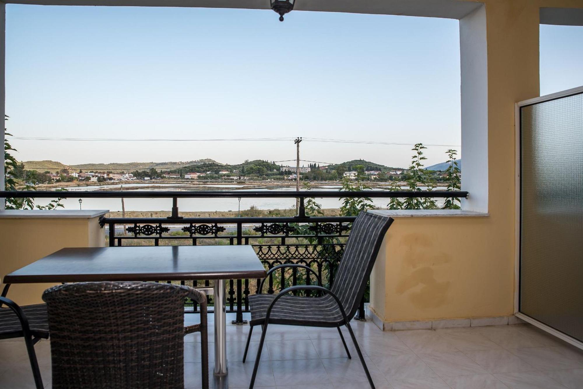 Aparthotel Aphrodite & - 140m From The Beach, By Zantewize 2*