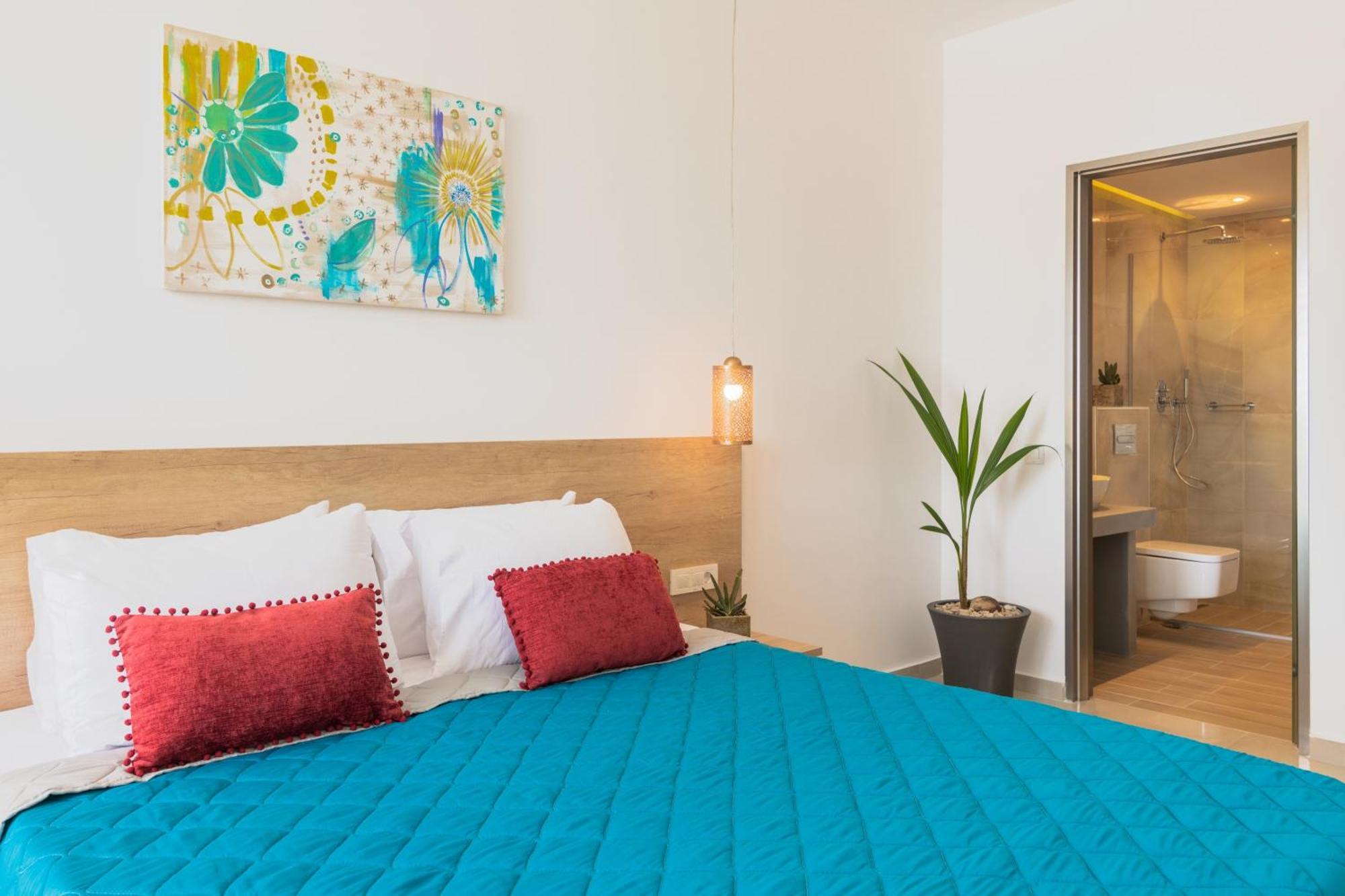 Aphrodite & - 140m From The Beach, By Zantewize Aparthotel 2*
